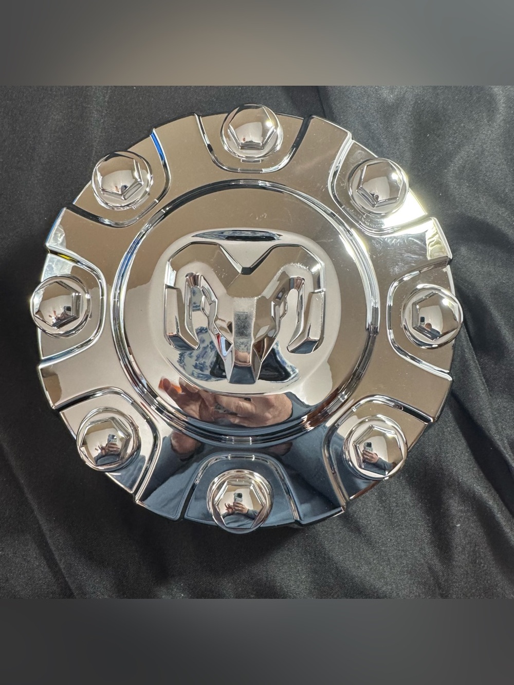 13-18 RAM 2500 3500 CHROME CENTER CAP HUB CAP WHEEL COVER MOPAR